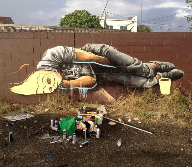 Fintan Magee New Mural In Mermaid Beach, Australia – StreetArtNews