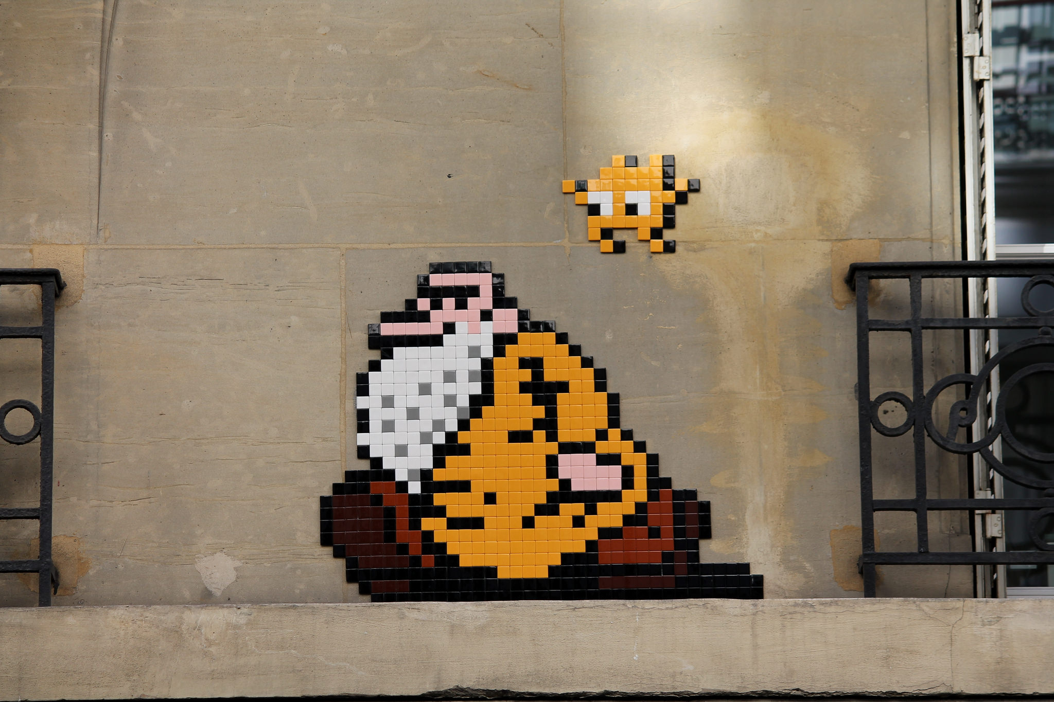 space invaders street art