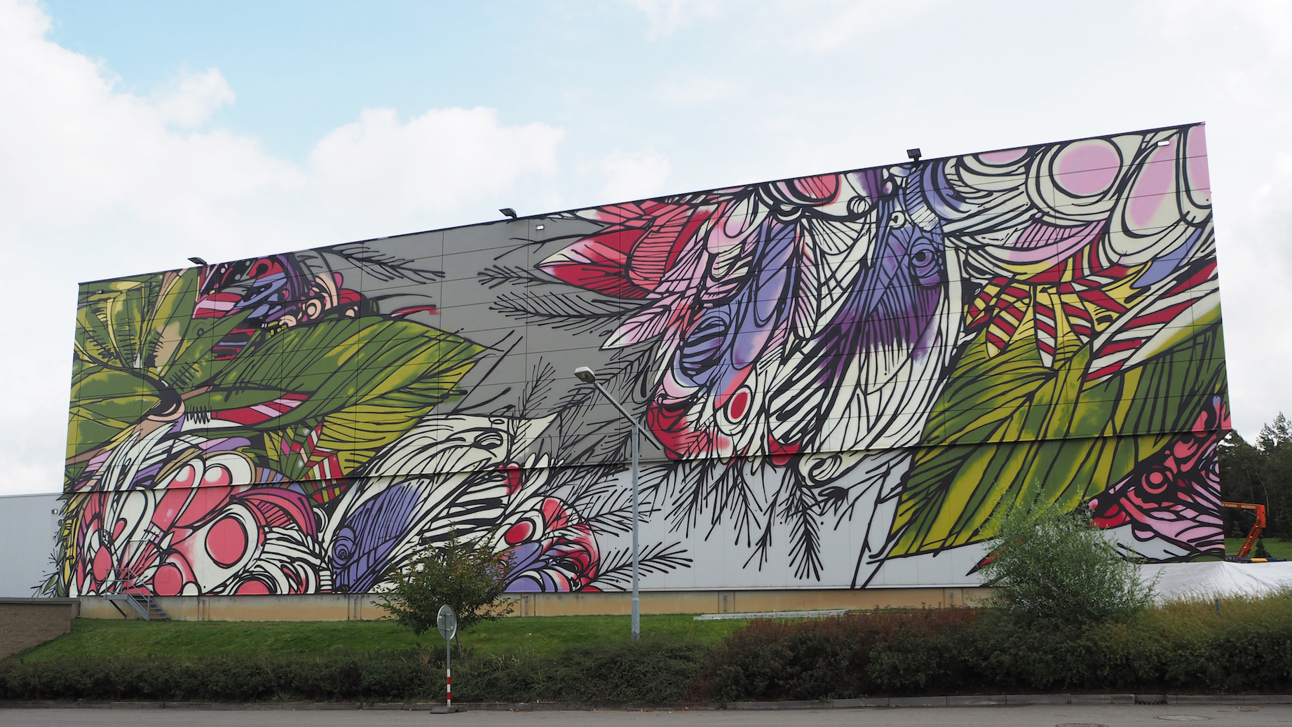 Big and Bright by DZIA in Humpolec , Czech Republic Artes & contextos CTP wall DZIA 09