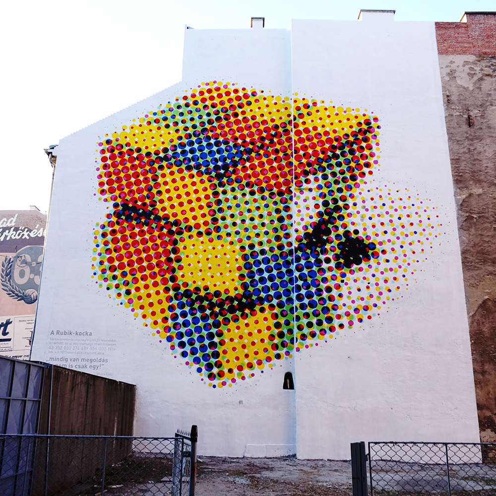 Rubik-Cube em Budapest, de Neopaint Works 