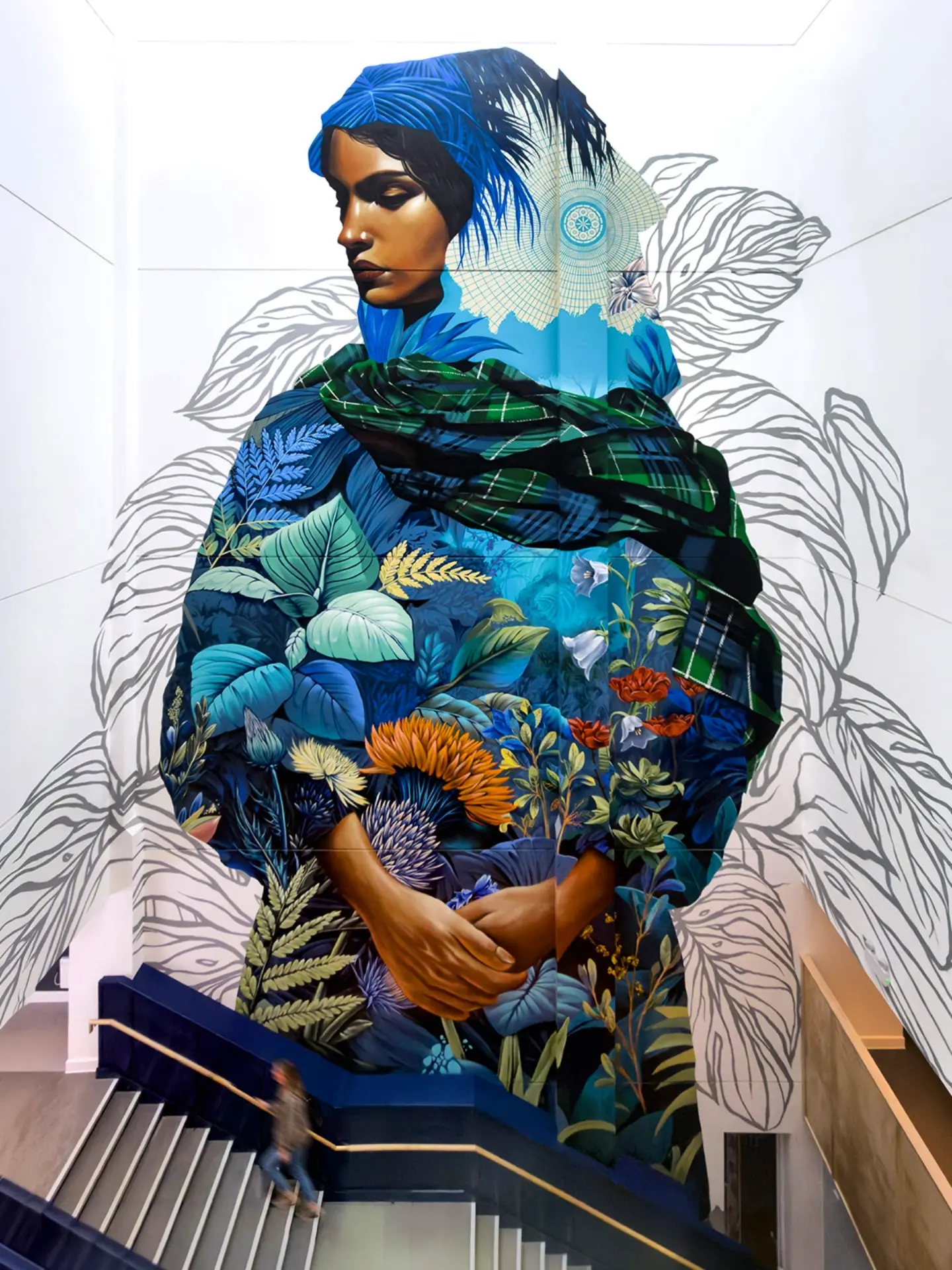 Reves One Paints Six-Storey “Flora” Mural in Glasgow